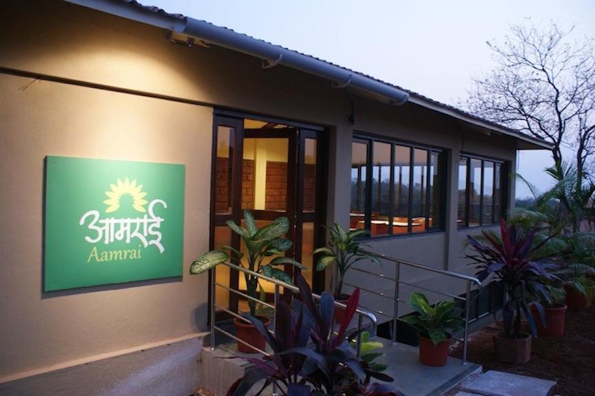 Mango Village Resort Guhāgar Exteriér fotografie