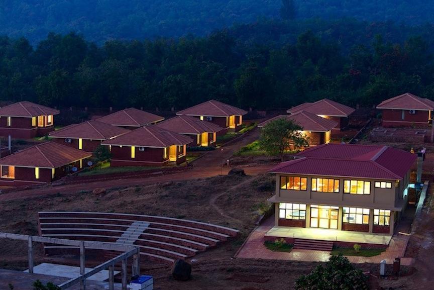 Mango Village Resort Guhāgar Exteriér fotografie